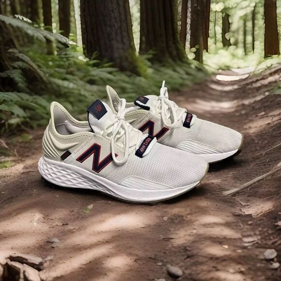 New Balance Shoes New Balance Freshfoam Roav Mroavsam Mens White